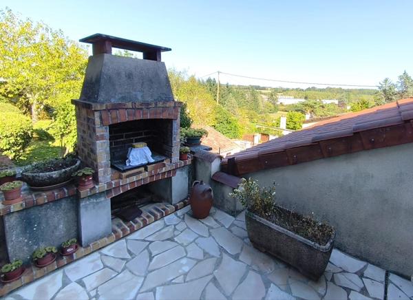 MAISON 4 CHAMBRES - ITEUIL