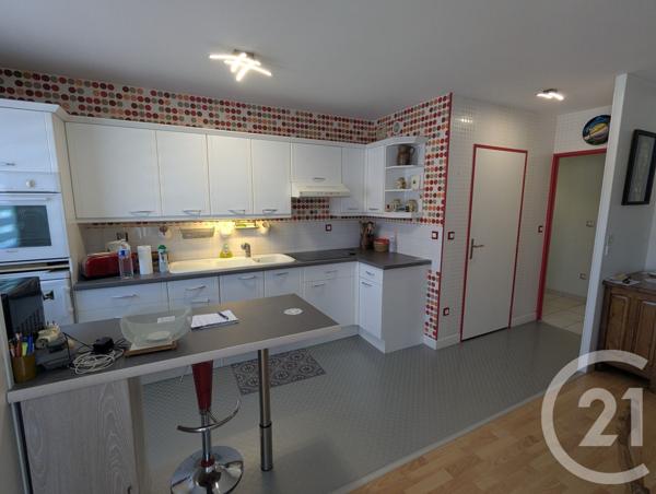 Appartement F4 à vendre  4 pièces - 79,77 m2 LA CHAPELLE ST MESMIN - 45