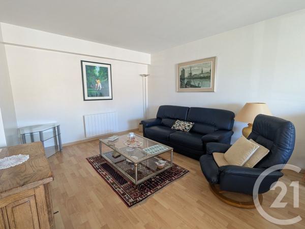 Appartement F4 à vendre  4 pièces - 79,77 m2 LA CHAPELLE ST MESMIN - 45