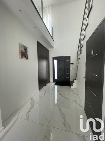 Maison à vendre 8 pièces 221 m² Joué-lès-Tours