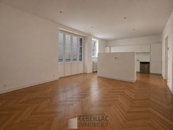 Appartement 3 pièce(s) 2 chambre(s) 119.06 m²