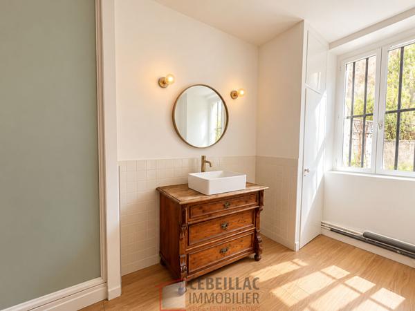 Appartement 3 pièce(s) 2 chambre(s) 119.06 m²
