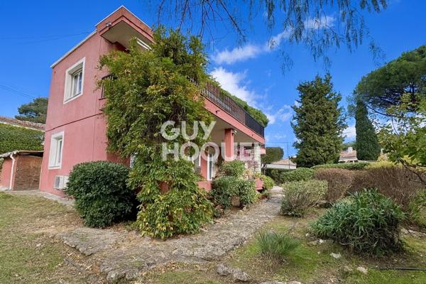 Villa proche centre ville terrain plat