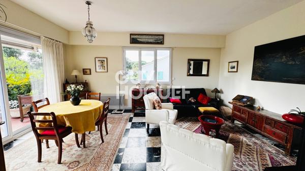 Villa proche centre ville terrain plat