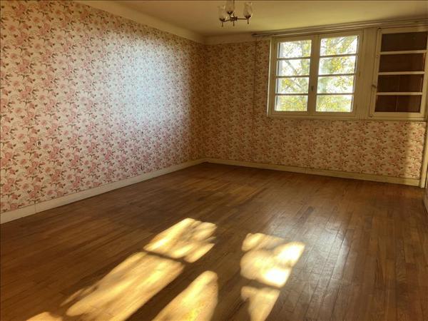 Maison à vendre |  Roquefort |  11 pièces | 342 m²