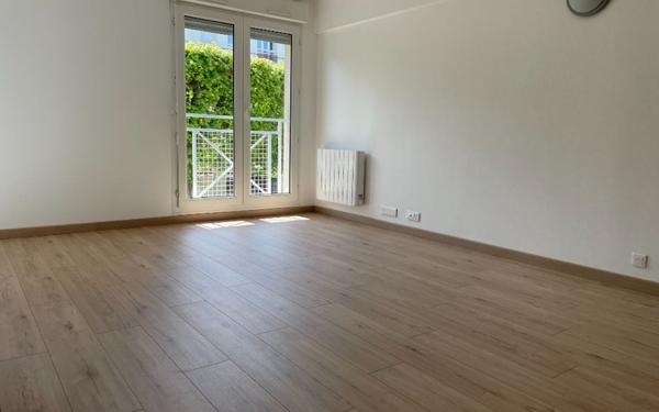 Appartement à louer    27,60 m2 Chelles