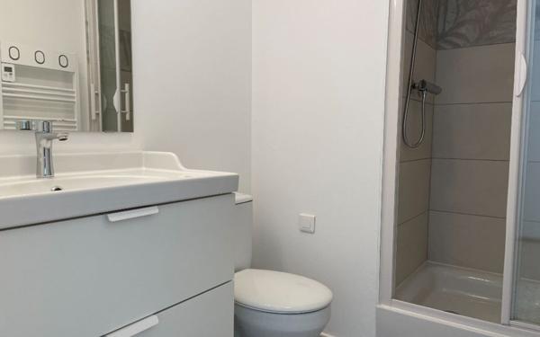 Appartement à louer    27,60 m2 Chelles