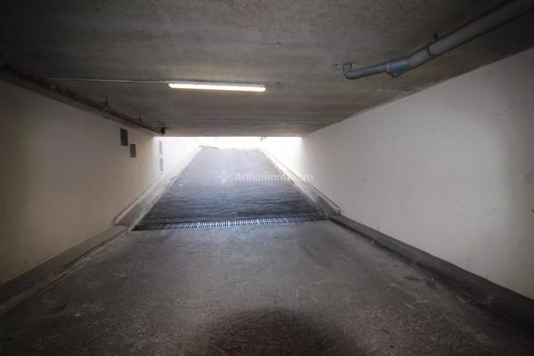 Vente                                                      Parking
                        
                                         13 m2                     à Asnières-sur-Seine
