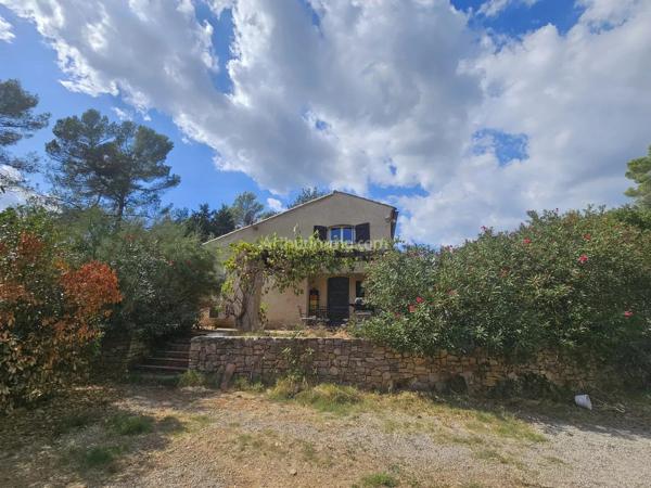 Vente                                                      Villa
                        
                     10 pièces                      230 m2                     à Draguignan