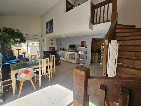 Vente                                                      Villa
                        
                     10 pièces                      230 m2                     à Draguignan