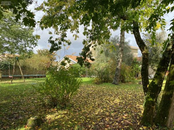 Achat - Maison Mérignac 33700 7 pièces 197 m 2 1837 m 2