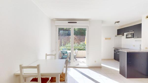 Appartement à vendre 225 320 € Saint-Laurent-du-Var 2 p 44,6 m² DPE C