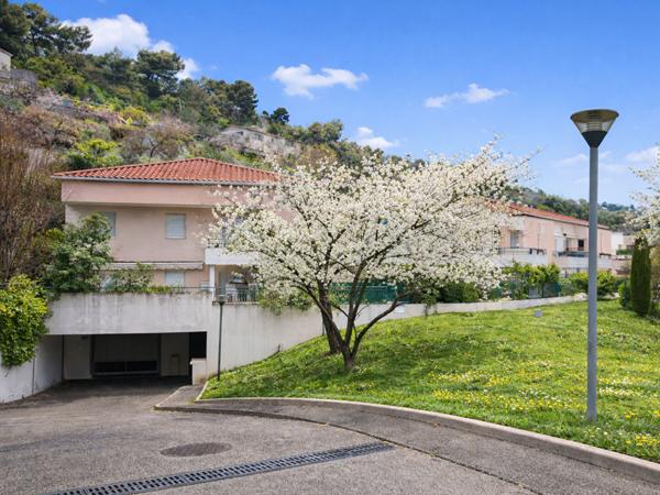 Appartement à vendre 225 320 € Saint-Laurent-du-Var 2 p 44,6 m² DPE C