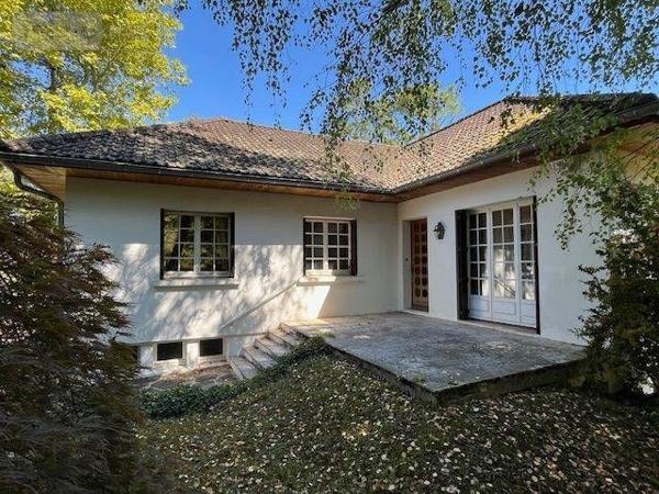 Maison individuelle à vendre à Lons-le-Saunier dans le Jura (39000), ref : 39064-110 Route de Montaigu