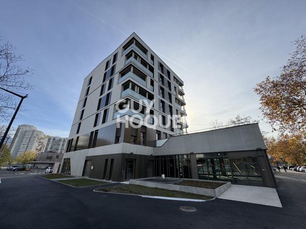 Appartement à louer de 3 pièces de 69.49 m² RÉF 603