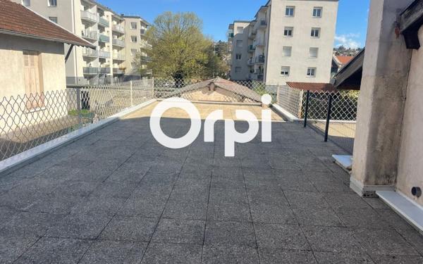 Appartement à louer    4 pièces •  Bourgoin-Jallieu