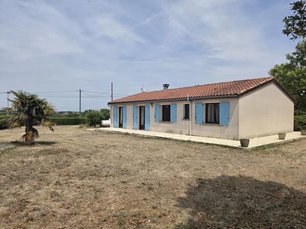 Maison de plain-pied avec piscine, garage et jardin clos à proximité de Montaigu-de-Quercy