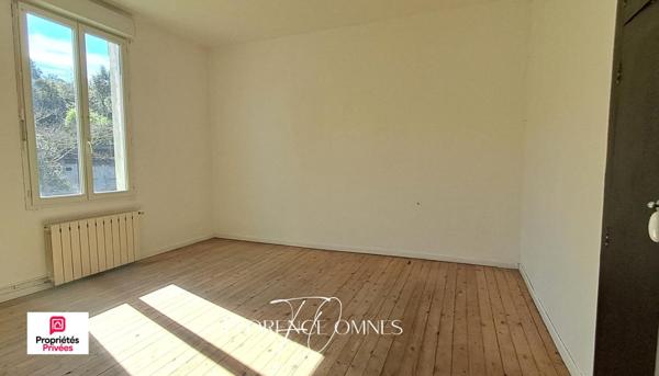 Maison  à rénover avec fort potentiel  77m2 + dépendance aménageable  60m2- Terrain 760 m² - Trèbes