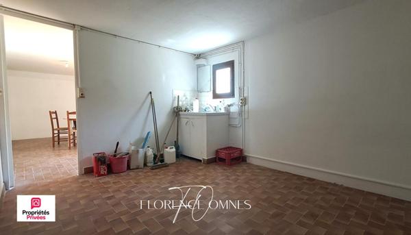 Maison  à rénover avec fort potentiel  77m2 + dépendance aménageable  60m2- Terrain 760 m² - Trèbes
