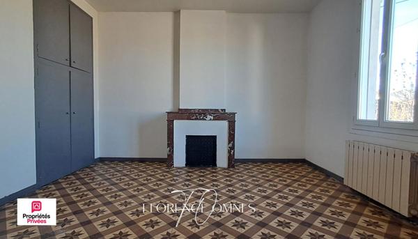 Maison  à rénover avec fort potentiel  77m2 + dépendance aménageable  60m2- Terrain 760 m² - Trèbes