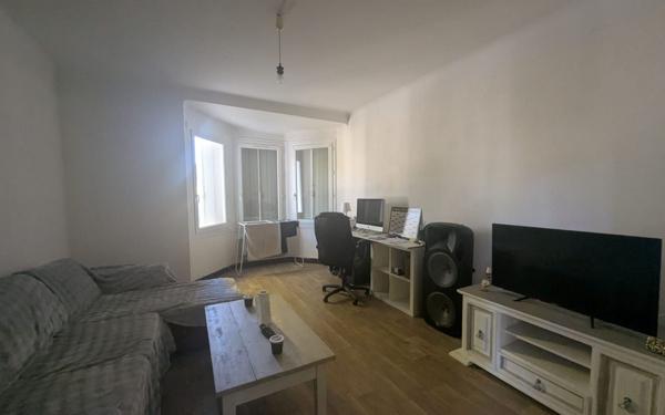 Maison à vendre    8 pièces •  Remoulins