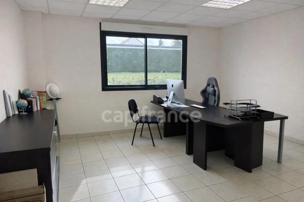 Local/bureau à vendre BUXY (71)