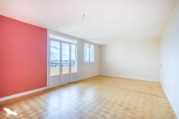Appartement à vendre |                                       Bron |                                        3 pièces  |  70,4 m²