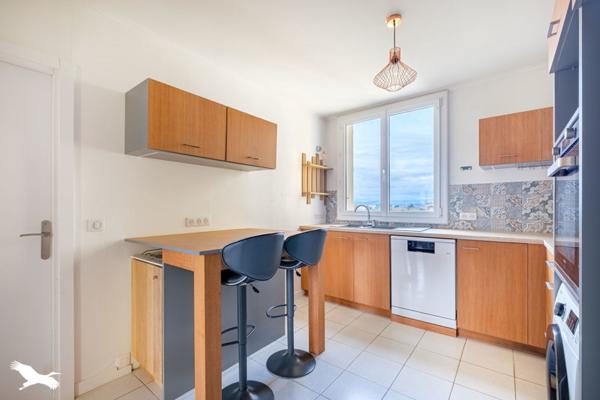 Appartement à vendre |                                       Bron |                                        3 pièces  |  70,4 m²
