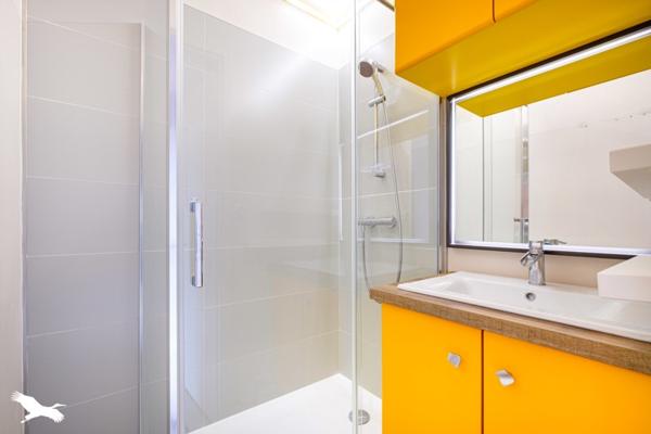 Appartement à vendre |                                       Bron |                                        3 pièces  |  70,4 m²