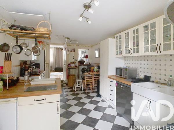 Maison à vendre 6 pièces 155 m² Saint-Germain-lès-Corbeil