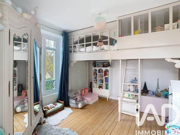 Maison à vendre 6 pièces 155 m² Saint-Germain-lès-Corbeil