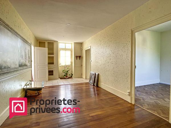 Maison Guillon Terre Plaine 9 pièce(s) 263 m2