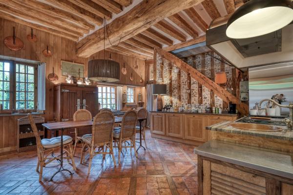 Vente manoir 735 m² 17 Pièces Nogent-le-Roi
