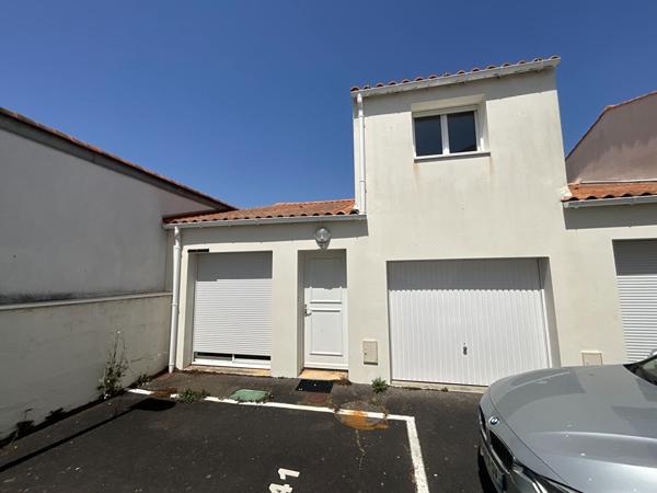 A LOUER MAISON T3 VIDE LOYER 1000€