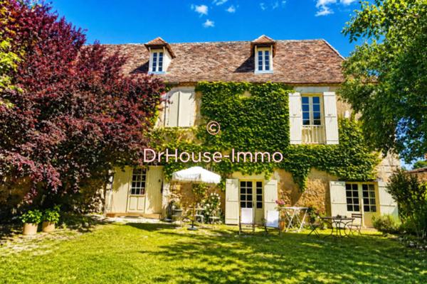 Maison à vendre 9 pièces de 240 m²