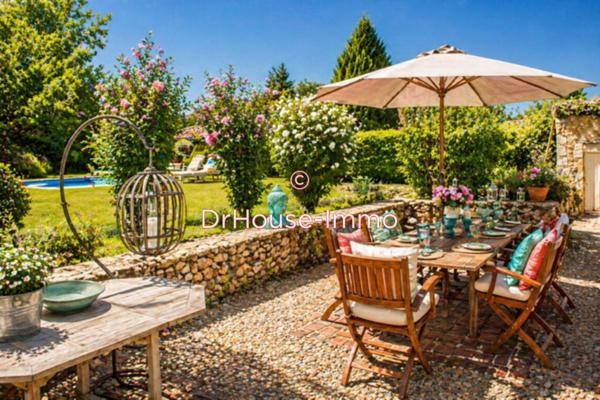 Maison à vendre 9 pièces de 240 m²