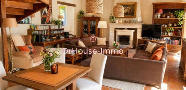Maison à vendre 9 pièces de 240 m²