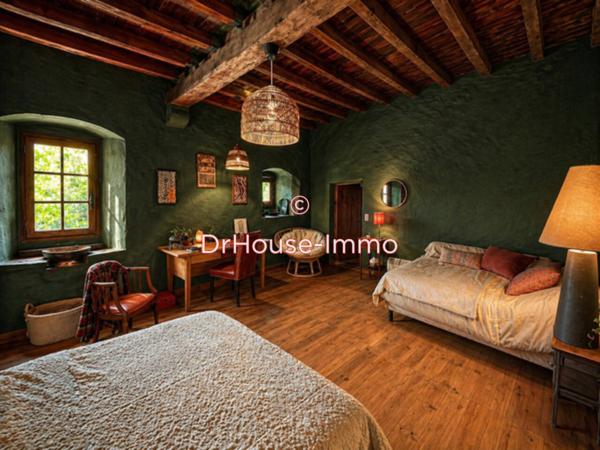 Maison à vendre 9 pièces de 240 m²