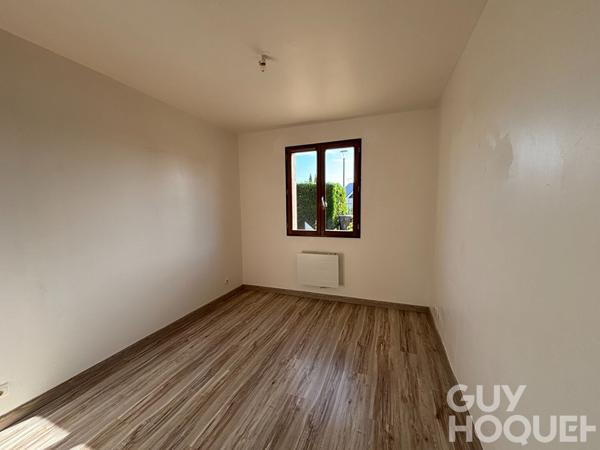 Location d'une maison F4 à MONTIGNY LE GANNELON