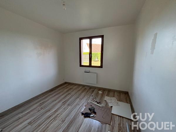 Location d'une maison F4 à MONTIGNY LE GANNELON