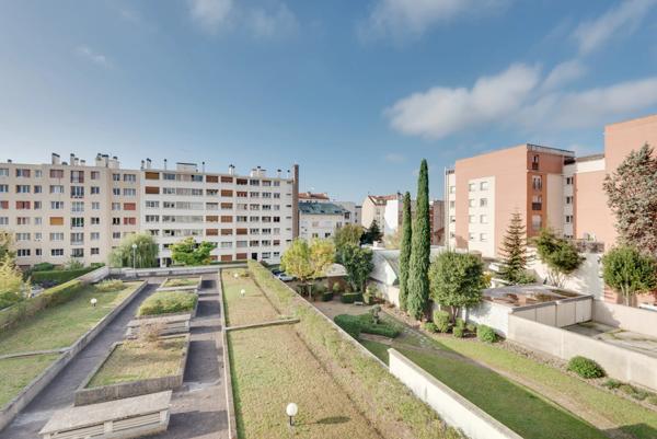 Appartement 4 pièces - 112 m² Exclusivité efficity