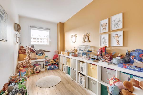 Appartement 4 pièces - 112 m² Exclusivité efficity