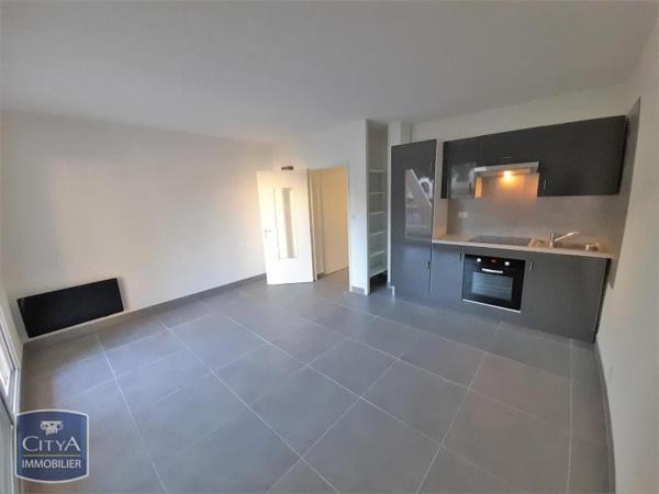 Appartement à louer 1 pièce 30.19m²