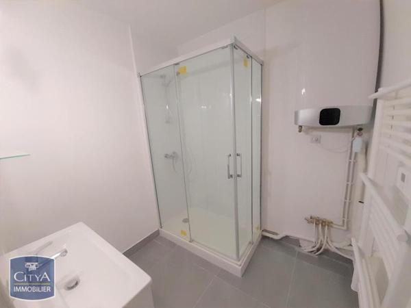 Appartement à louer 1 pièce 30.19m²