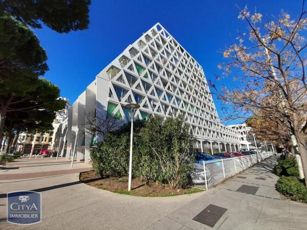 Appartement à louer 1 pièce 30.19m²