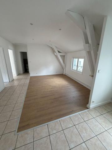 Appartement T4 en centre-ville - REFAIT A NEUF