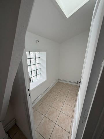 Appartement T4 en centre-ville - REFAIT A NEUF