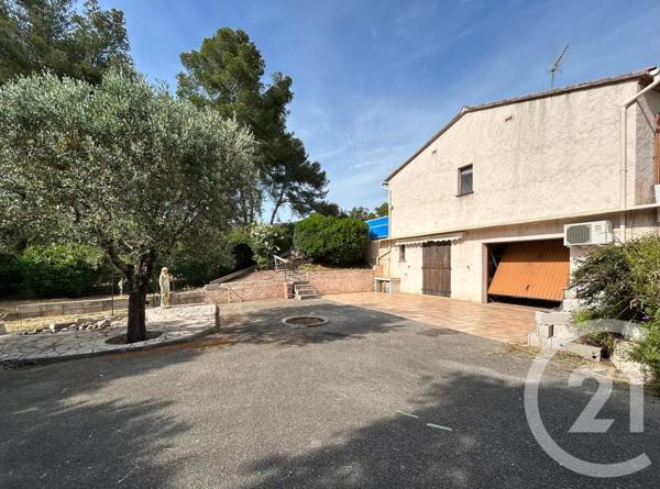 Maison à vendre  4 pièces - 147,75 m2 ROQUEBRUNE SUR ARGENS - 83
