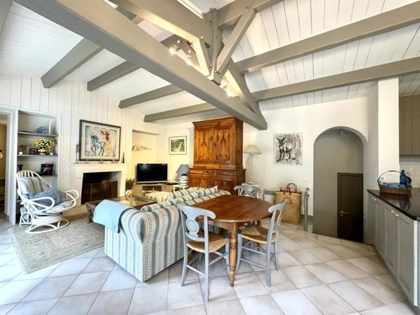 Villa avec piscine, plage à pieds – La Couarde sur Mer