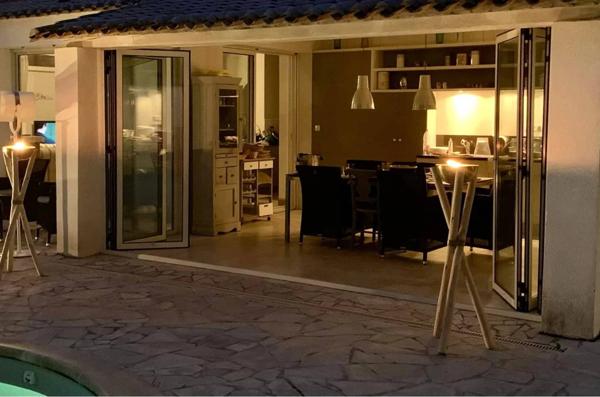 Villa avec piscine, plage à pieds – La Couarde sur Mer